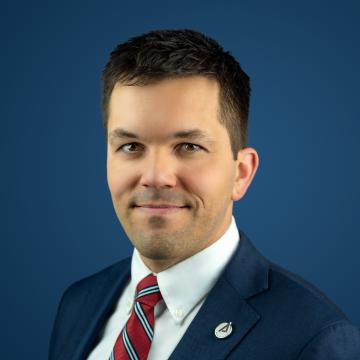 Andrew Berglund Headshot